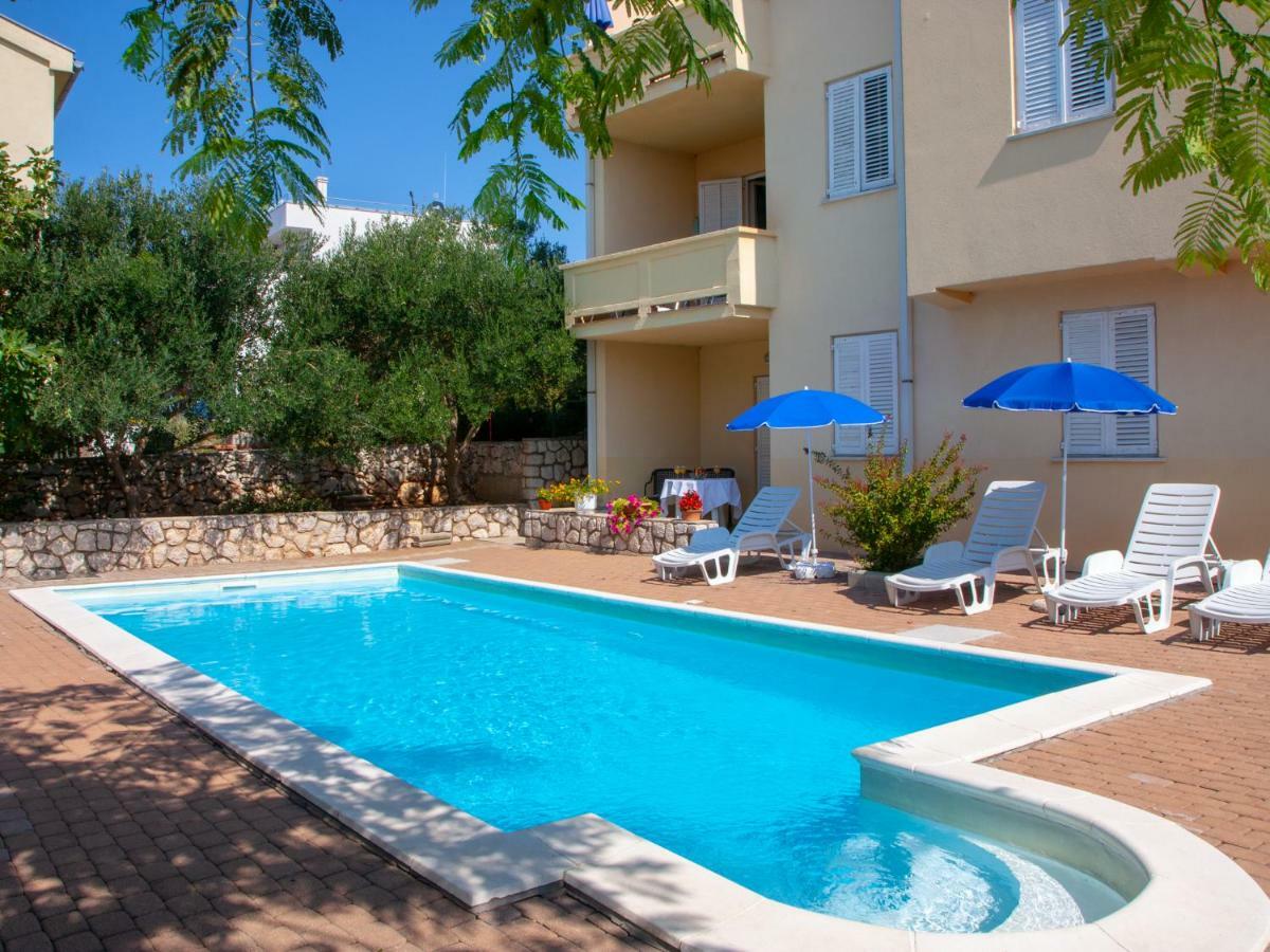 Apartments Villa Ana Mandre Buitenkant foto